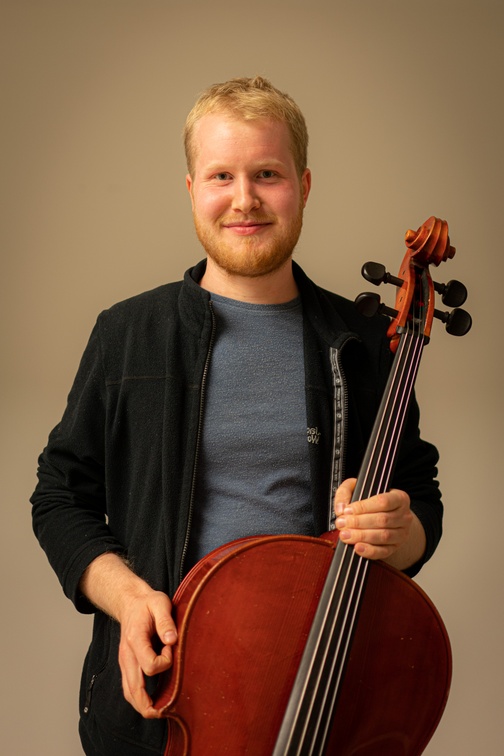 Simon_Morgeneyer_Cello