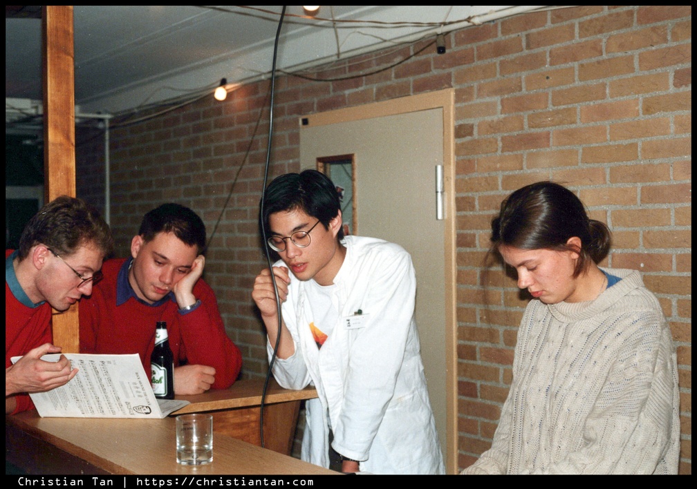 1990s Delft 0198 a